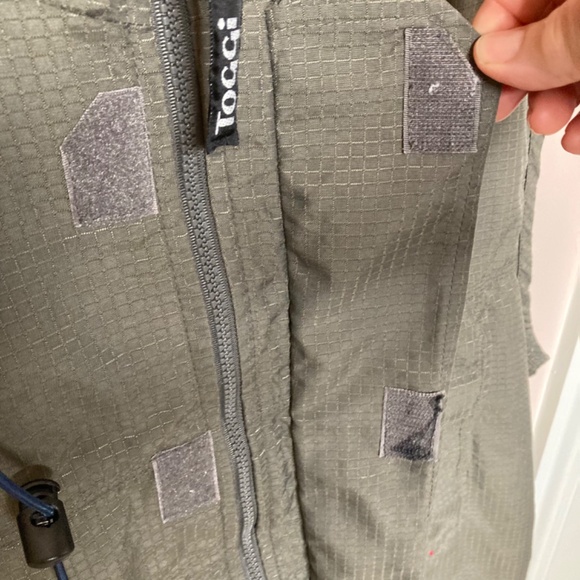 Toggi activity Vest - Picture 9 of 12